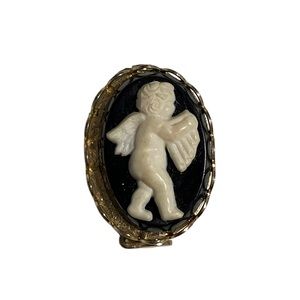 Vintage Angel Cameo Pin